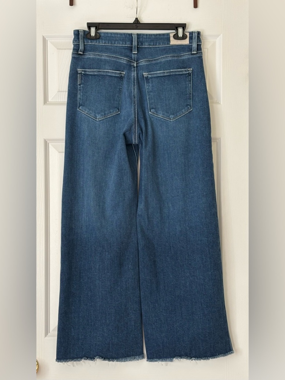 Paige Anessa High Rise Wide Leg Petite Jeans Frayed Hem in Arpeggio Size 29 EUC - Picture 2 of 11
